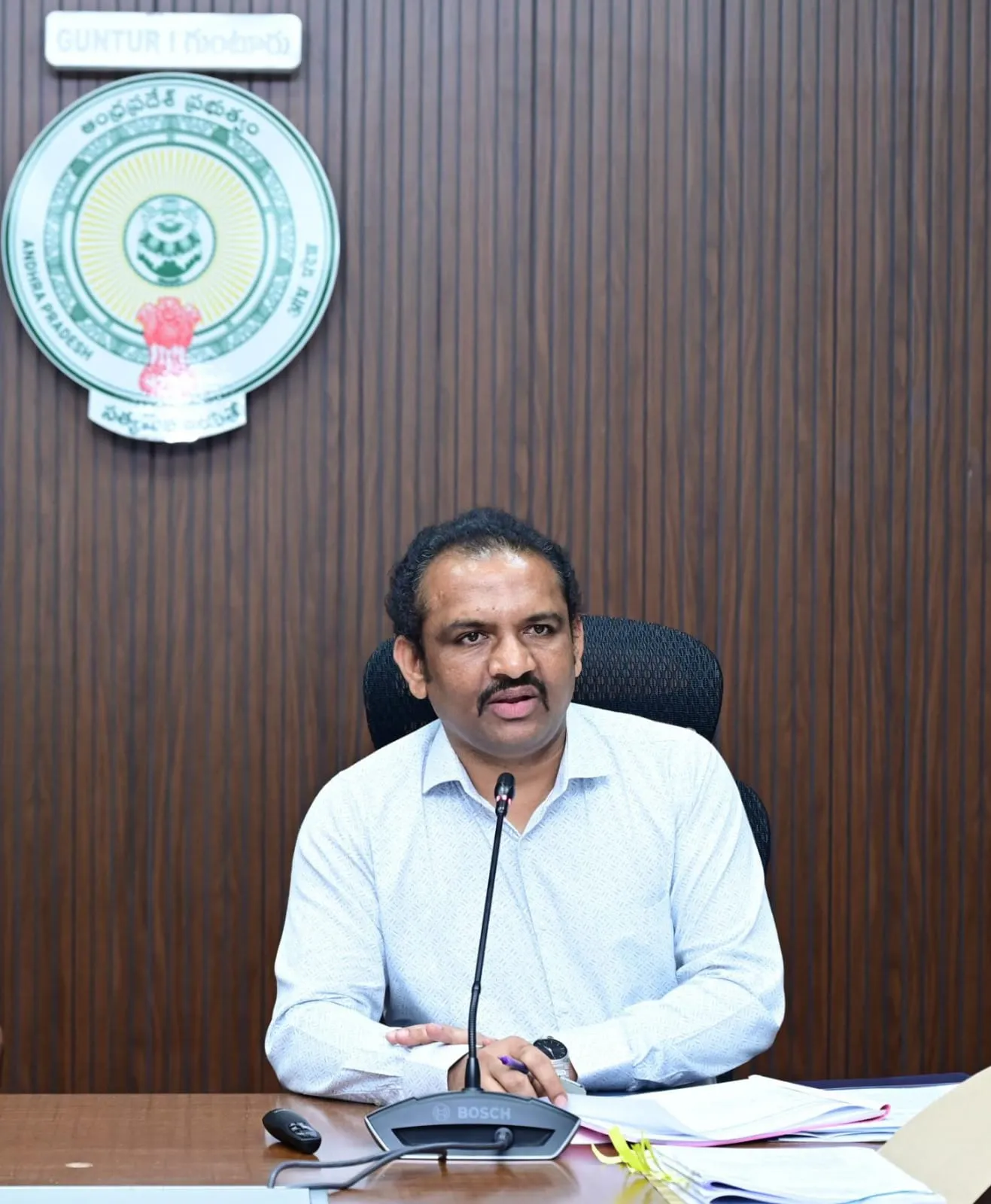 పి.జి పరీక్ష ఏర్పాట్లను సమీక్షించిన డి.ఆర్.ఓ