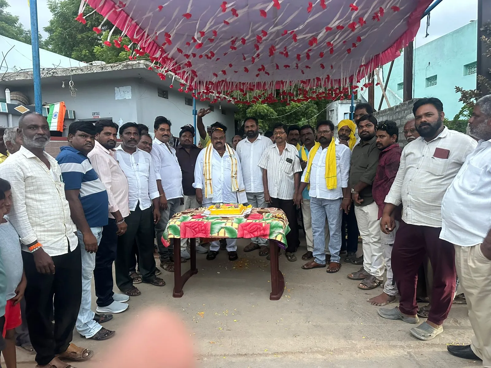 సేవా కార్యక్రమాలతో ఘనంగా కజ్జం సైదయ్య జన్మదిన వేడుకలు..