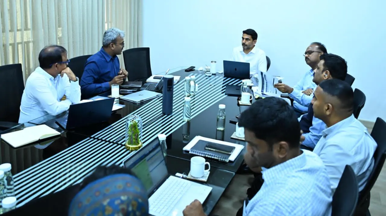 సత్ఫలితాలిస్తున్న అక్షర ఆంధ్ర... వచ్చేఏడాదికి సంపూర్ణ అక్షరాస్యత దిశగా అడుగులు!