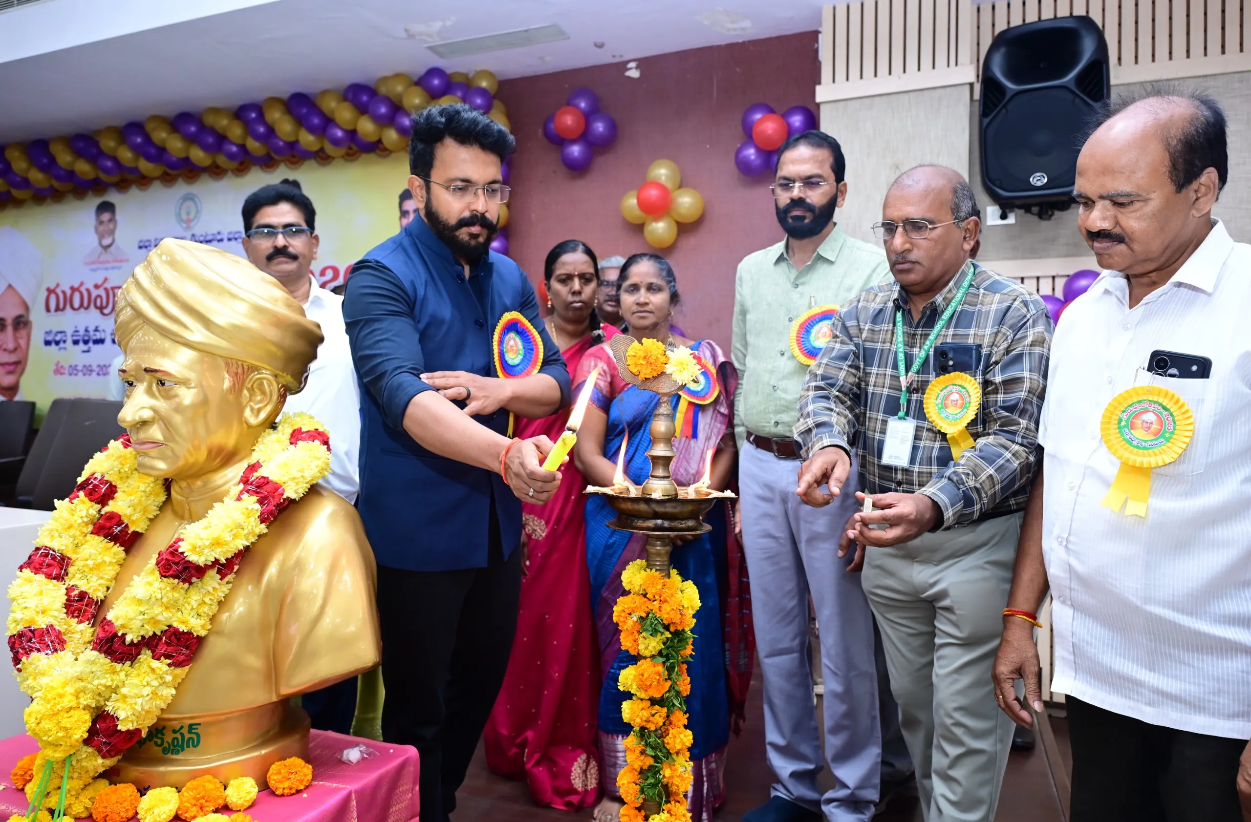 విలువలతో కూడిన సమాజం నెలకొల్పడమే ధ్యేయం కావాలి