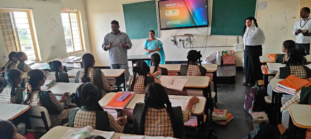 విద్యార్థులకు హెచ్‌ఐవీపై అవగాహన